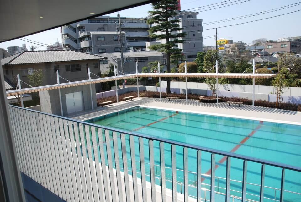 練馬区立向山小学校屋内運動場